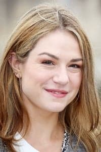 Émilie Dequenne profile