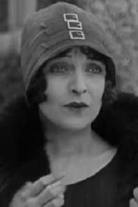 Julie Leonard profile