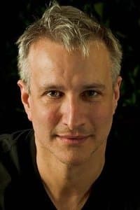 Bronson Pinchot profile